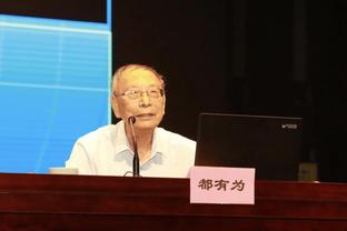 自德布劳内加盟曼城以来送出104次英超助攻，同期萨拉赫66次第二